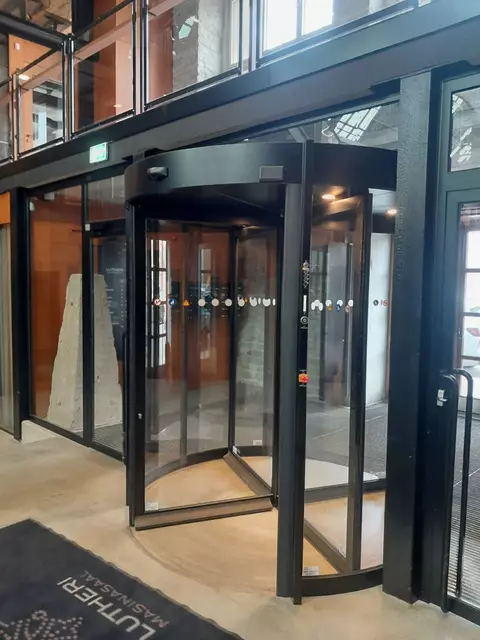 Hooldus — Lutheri Ärimaja OÜ, Vana-Lõuna 39, Tallinn